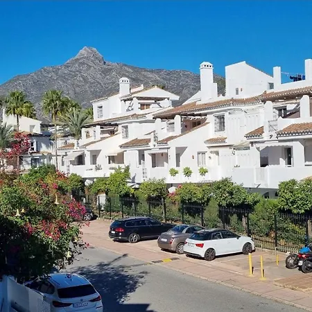 Дом отдыха 4 Bed House With Pool Walk To Puerto Banus Fast Internet
