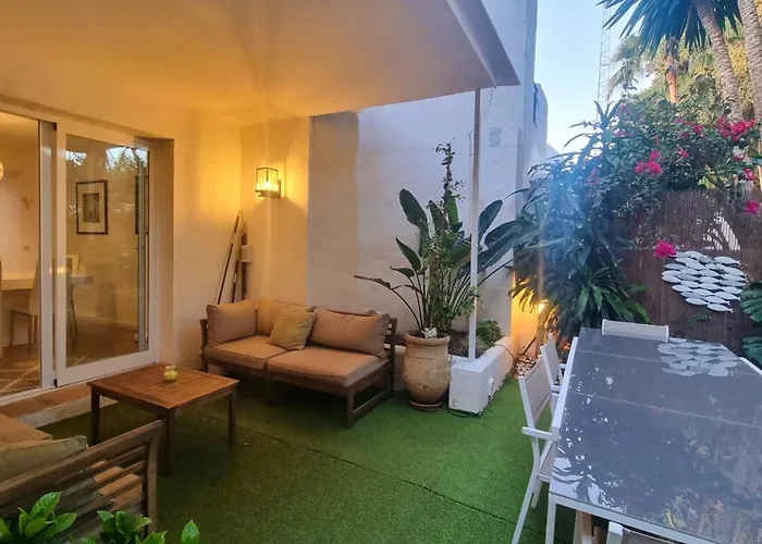 Tatil Evi 4 Bed House With Pool Walk To Puerto Banus Fast Internet Marbella