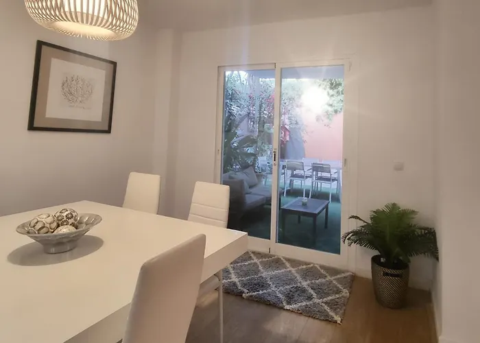 4 Bed House With Pool Walk To Puerto Banus Fast Internet