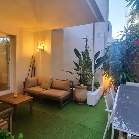 Semesterbostad 4 Bed House With Pool Walk To Puerto Banus Fast Internet Marbella